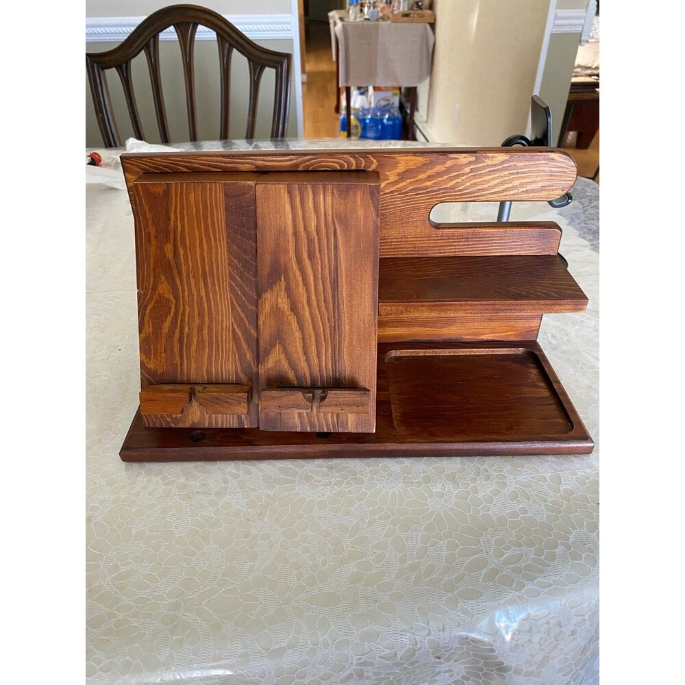 Wood Phone Storge & Organization 2 Phones Wireless Charging Docking Station NWOT